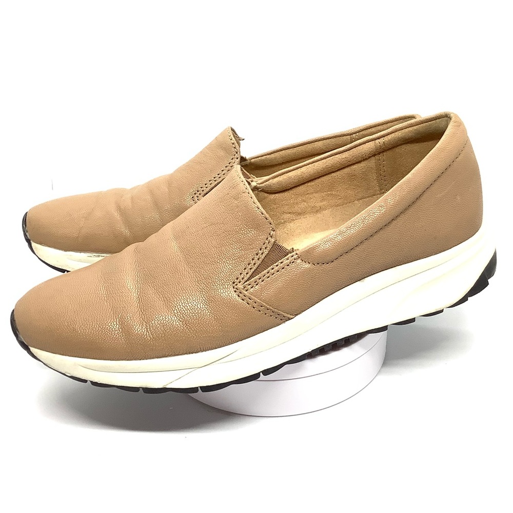 NATURALIZER SELAH LEATHER SLIPON SNEAKERS